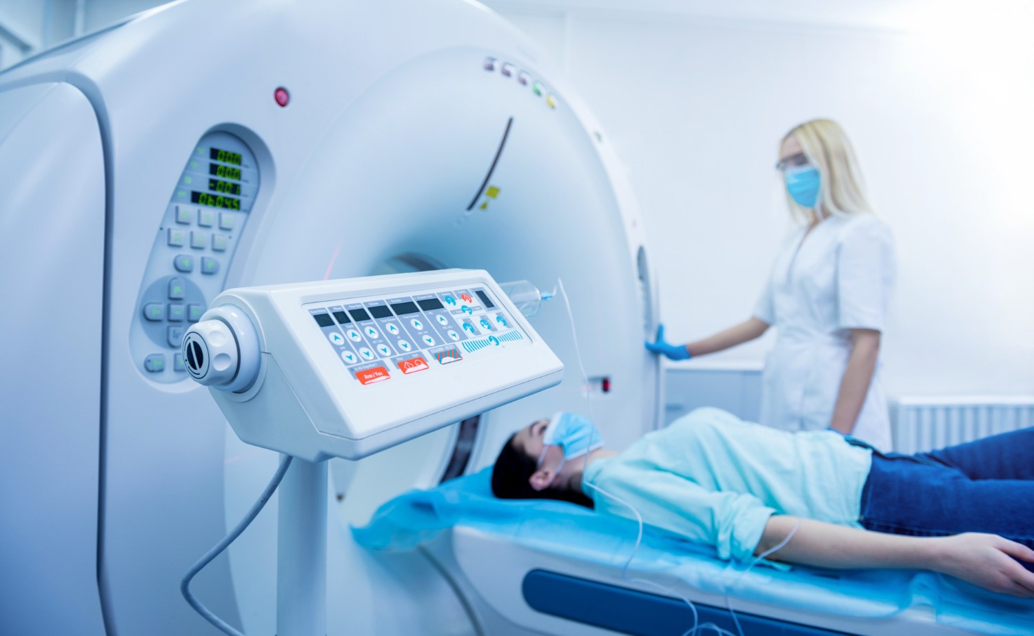 Clinical and diagnostic imaging training